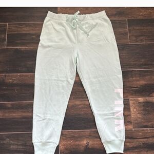 PINK Logo Sweatshirt